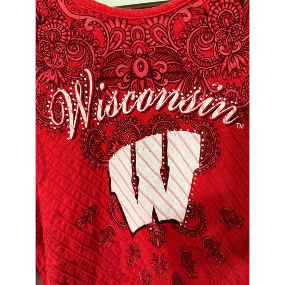 P Michaels Wisconsin Badgers Womens Top XL Red White Rhinestone Collegiate NCAA - Picture 4 of 10